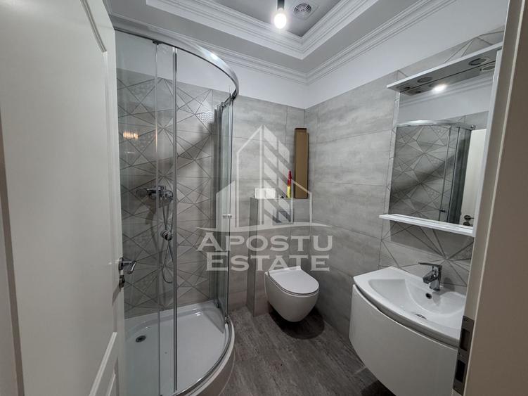 Casă individuală cu 4 camere cu Canalizare în Săcălaz
