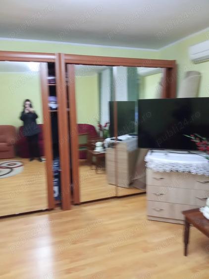 Garsonieră decomandată în Central