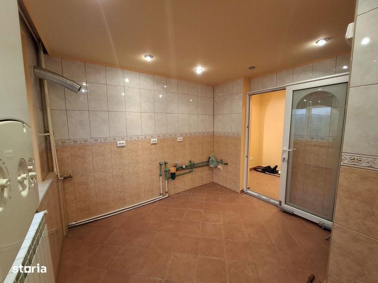 Apartament cu 3 camere în Titan — fotografia 1