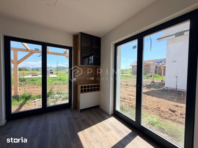 Casa de vanzare Sangeorgiu de Mure? | 700mp teren I 3 dormitoare - 9