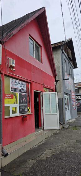 Spațiu comercial, de 40 mp, în Băceni