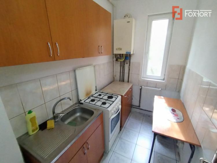 Apartament cu 2 camere semidecomandat în Complex Studențesc
