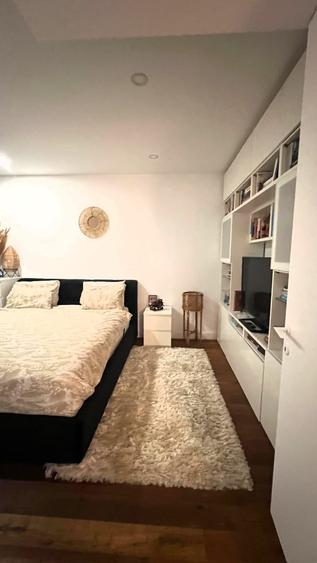 Apartament cu 3 camere decomandat în Băneasa