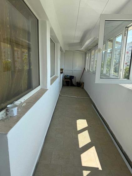 Apartament cu 3 camere decomandat în 1 Mai