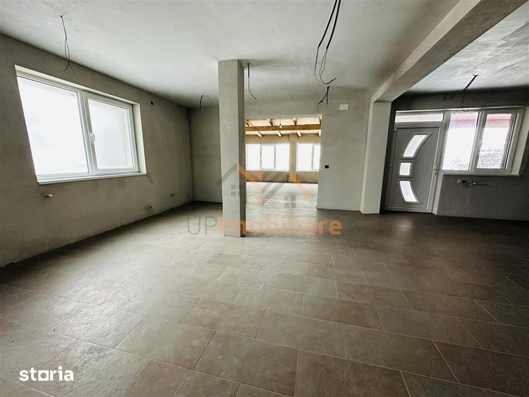 Spațiu comercial, de 955 mp, în Arieșeni