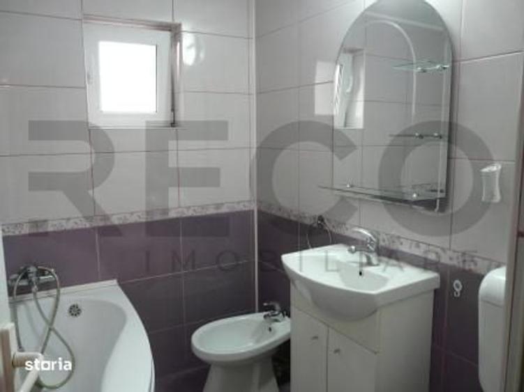Apartament cu 2 camere decomandat în Iosia