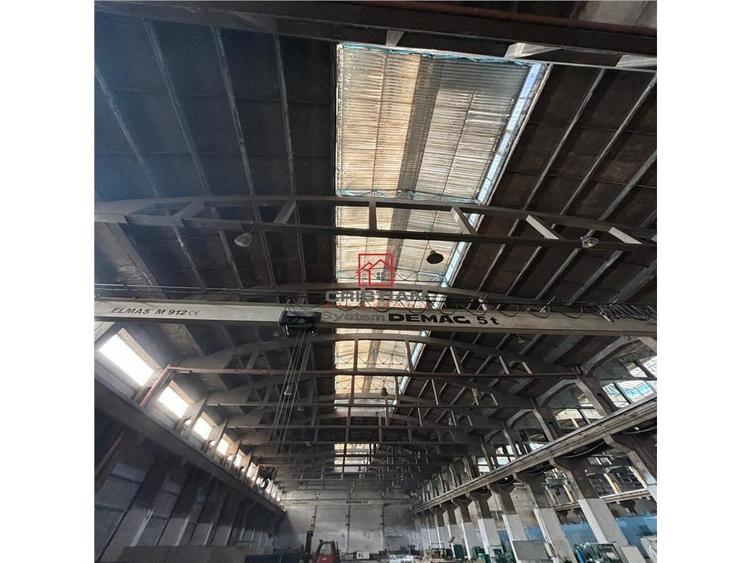 Spațiu comercial, de 17,500 mp, în Central