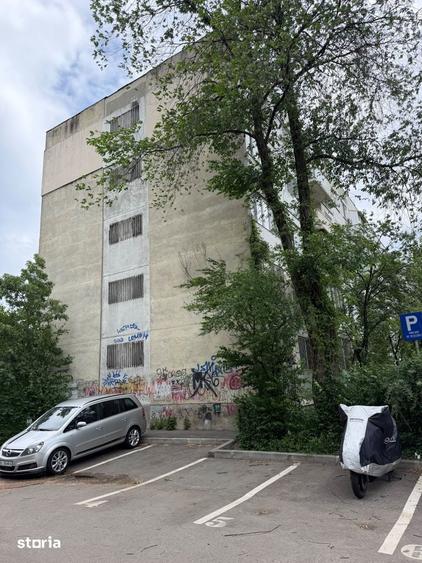 Apartament 4 camere 87 mp - Imobil 1965 - Etaj 1/4 - 14
