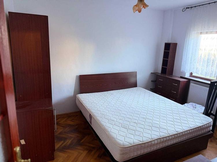 Apartament cu 2 camere semidecomandat în Albești