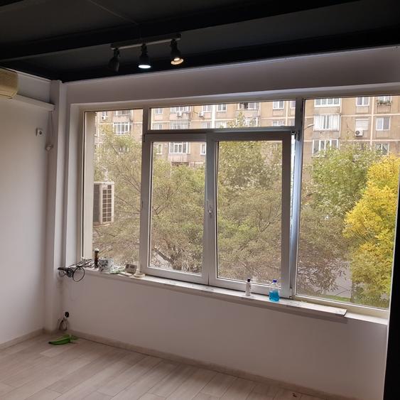 Spatiu Comercial - Central - Sfanta Vineri - Cocor - 2
