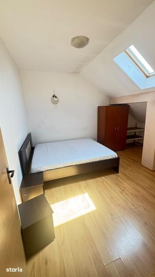 Apartament cu 4 camere în Cetate