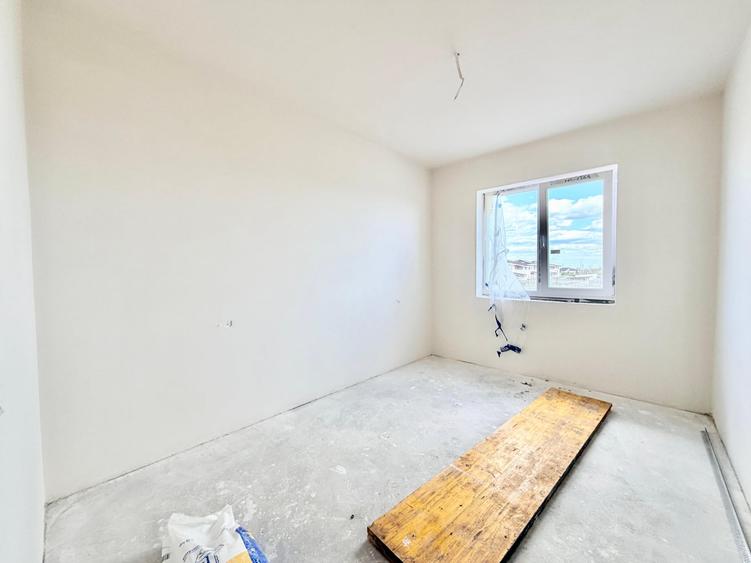 Duplex cu 4 camere cu Teren 270 Mp în Moșnița Nouă
