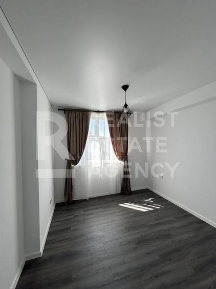 Casă individuală cu 4 camere cu Canalizare în Exterior Nord
