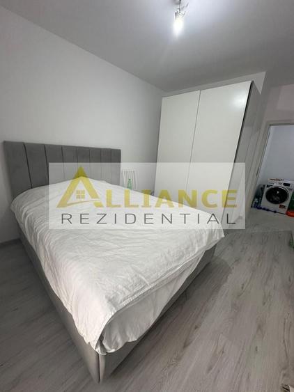 Apartament cu 2 camere decomandat, mobilat în Central