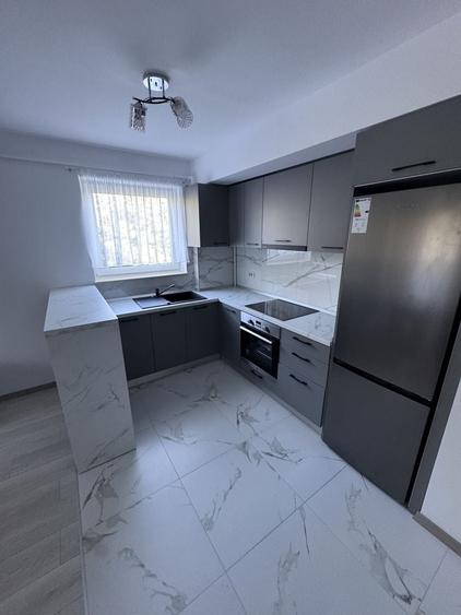 Apartament cu 2 camere decomandat în Exterior Vest