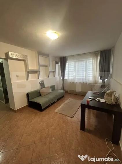 Apartament 3 camere de inchiriat, 55 mp, zona Aleea Trandafi - Targoviste (Dambovita) - 1