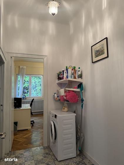 Apartament cu 4 camere în Centrul Civic