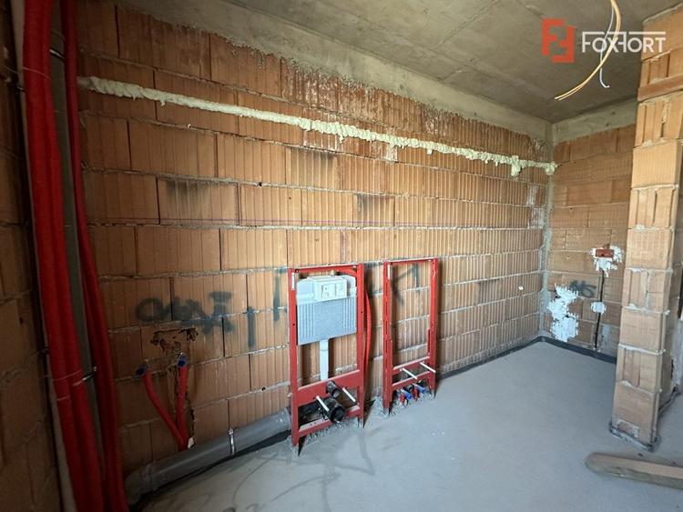 Duplex cu 4 camere cu Teren 250 Mp în Bucovăț (Remetea Mare)