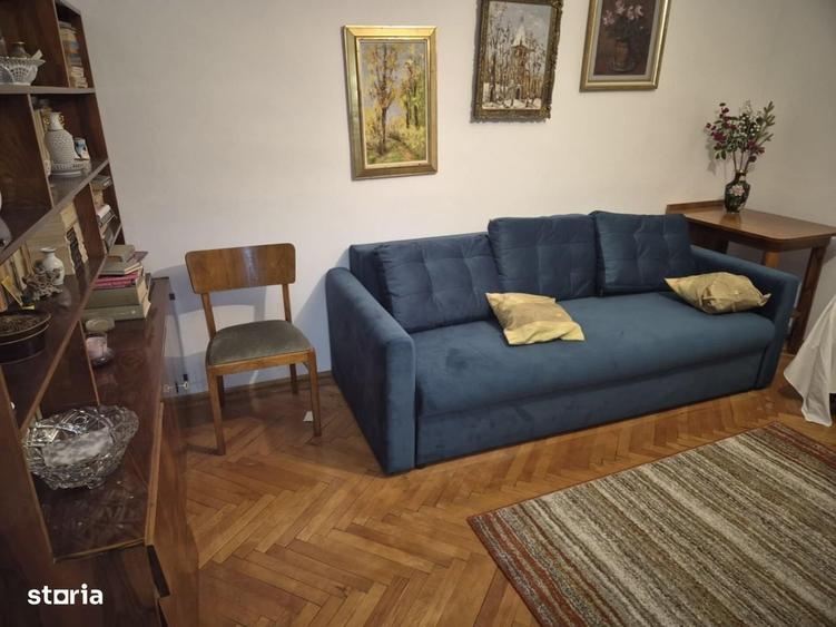 Apartament cu 2 camere decomandat în Central