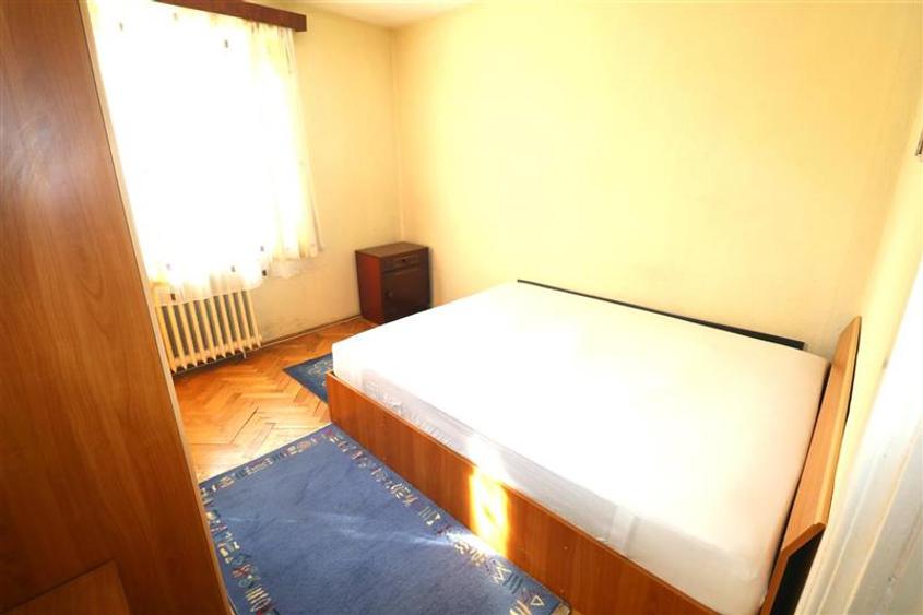 Apartament cu 3 camere semidecomandat în Ultracentral