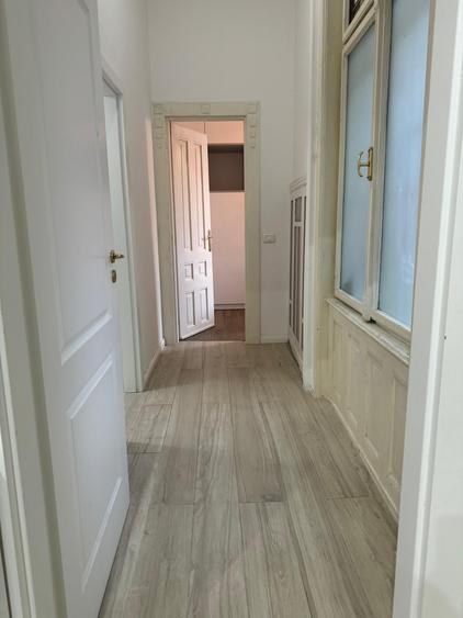 Apartament cu 4 camere decomandat, mobilat în Elisabetin