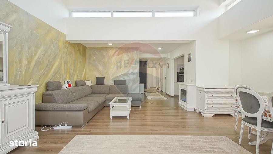 Apartament cu 3 camere în Cristian
