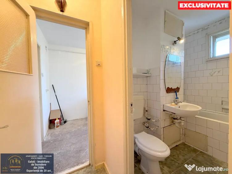 Apartament cu 2 camere decomandat în Micro 17