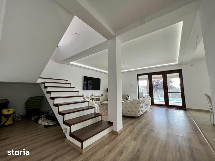 Casa individuala, 4 camere, 286 mp utili, 612 mp teren, piscina - Mos - 12