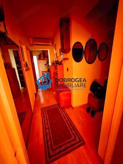 Apartament cu 2 camere decomandat în Păcii
