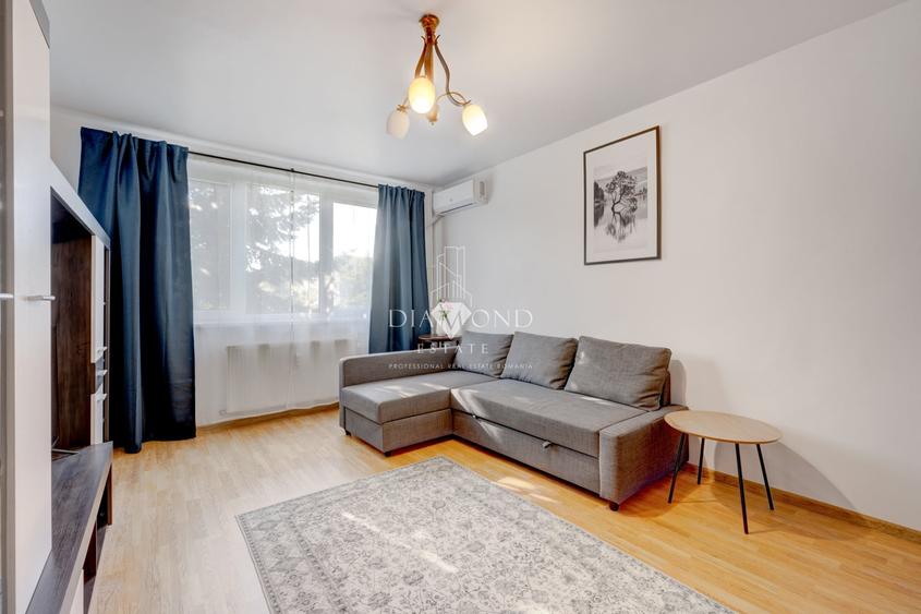 Apartament 3 camere decomandat | Metrou 1 Decembrie - 2