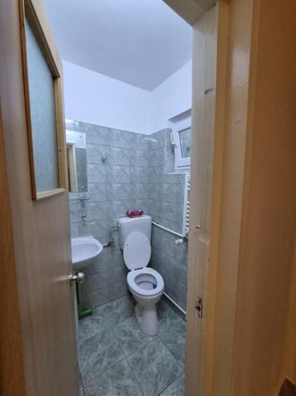 Apartament cu 3 camere în Dristor