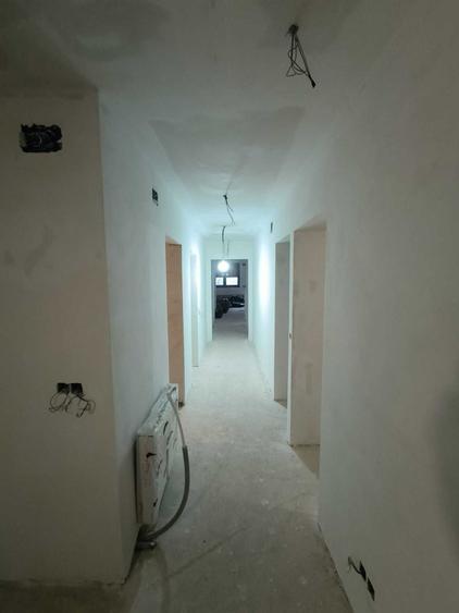 Casă cu 3 camere în Câmpia Turzii