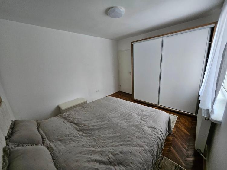 Apartament cu 2 camere decomandat în Centrul Istoric