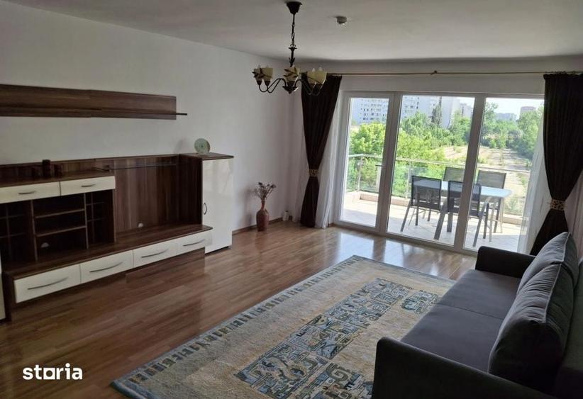 Apartament cu 3 camere în Pajura