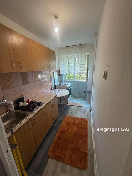 Casă cu 2 camere în Humulești
