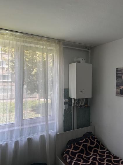 Apartament cu 2 camere decomandat în Exterior Vest