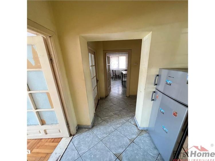 Apartament 3 camere , zona centrala, parter - 1