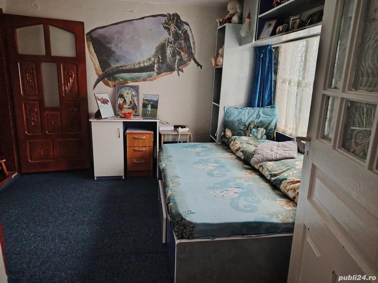 Casă cu 4 camere cu Teren 400 Mp în Cătiașu