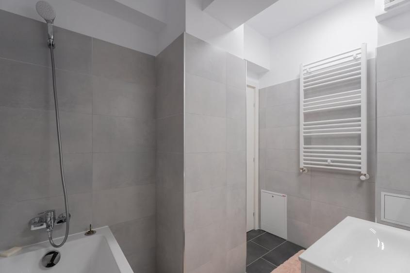 Apartament cu 2 camere decomandat, mobilat în Nicolina