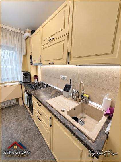 Apartament cu 4 camere decomandat în Lujerului