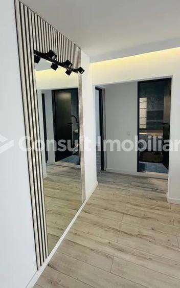 Apartament cu 2 camere decomandat, mobilat în Plopilor