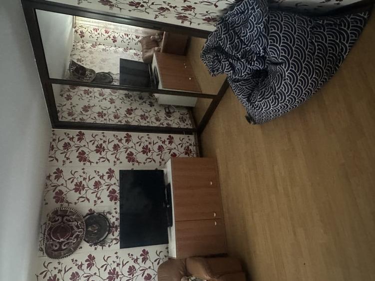 Casă cu 5 camere cu Teren 2800 Mp în Central