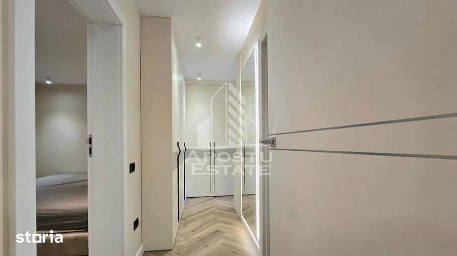 Apartament cu 3 camere, mobilat în UTA