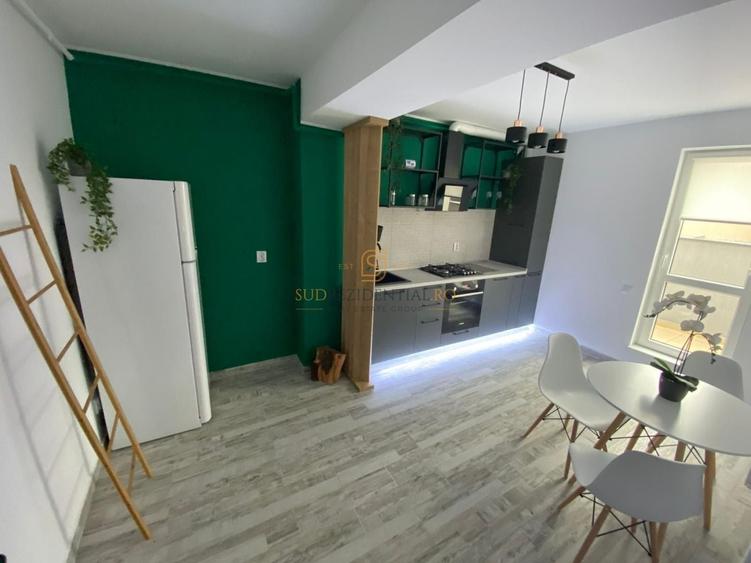 Apartament cu 2 camere decomandat, mobilat în Sud