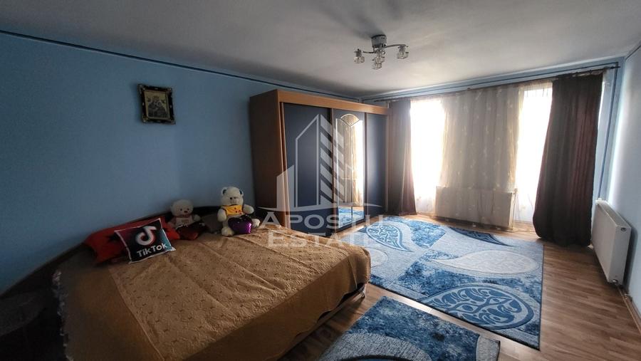 Casă individuală cu 6 camere cu Canalizare în Pișchia