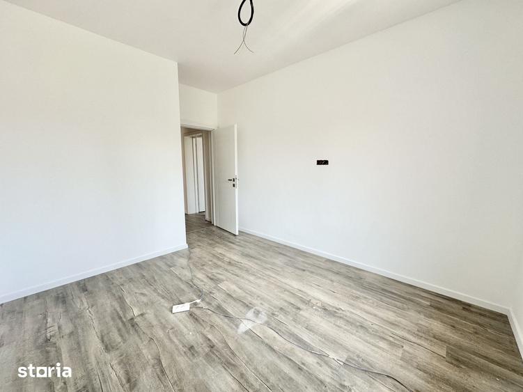 Casă cu 3 camere cu Teren 332 Mp în Albina