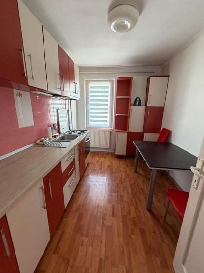 De inchiriat apartament cu 2 camere - 2