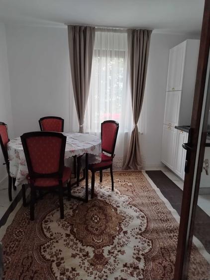 Apartament cu 3 camere decomandat în Luduș