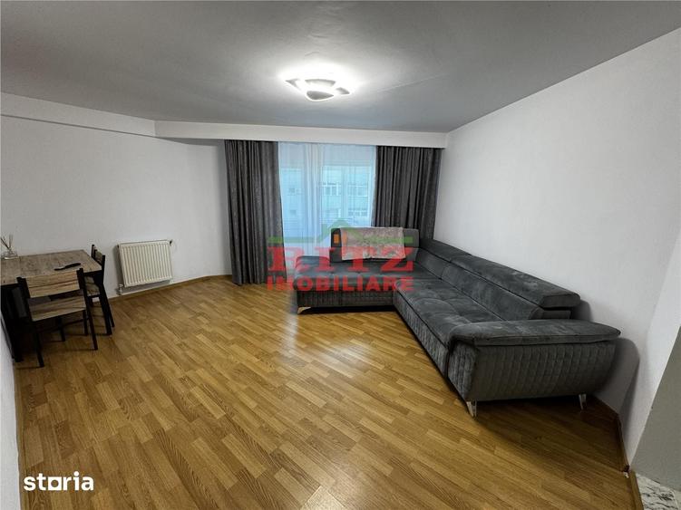 Apartament cu 3 camere semidecomandat în Steaua