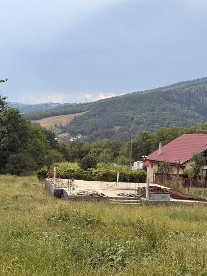 Teren de 3150 mp, în Oanțu